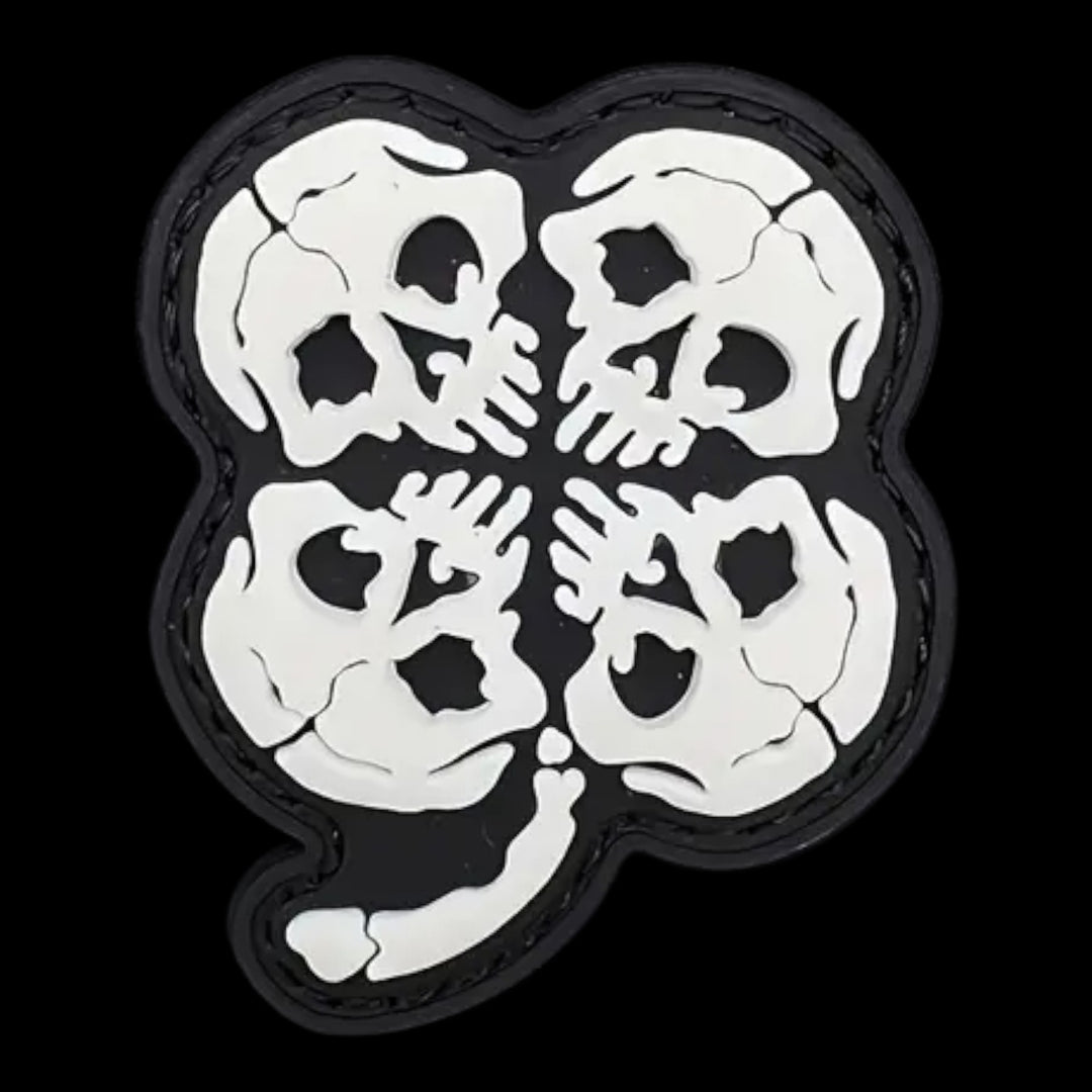 Skull fortune white